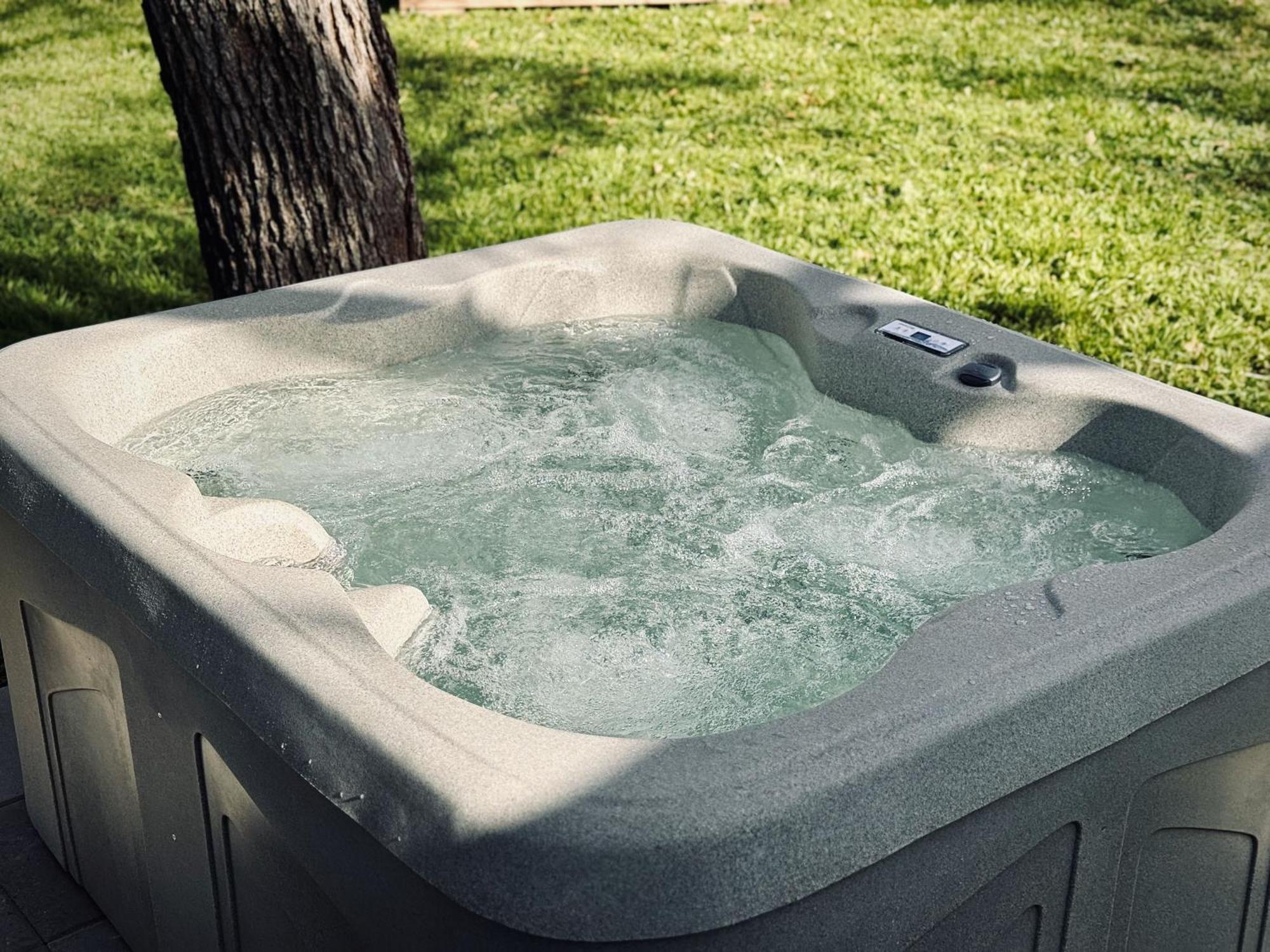 Hot Tub! The Blue Ridge Luxury Container Home Bellmead Eksteriør billede